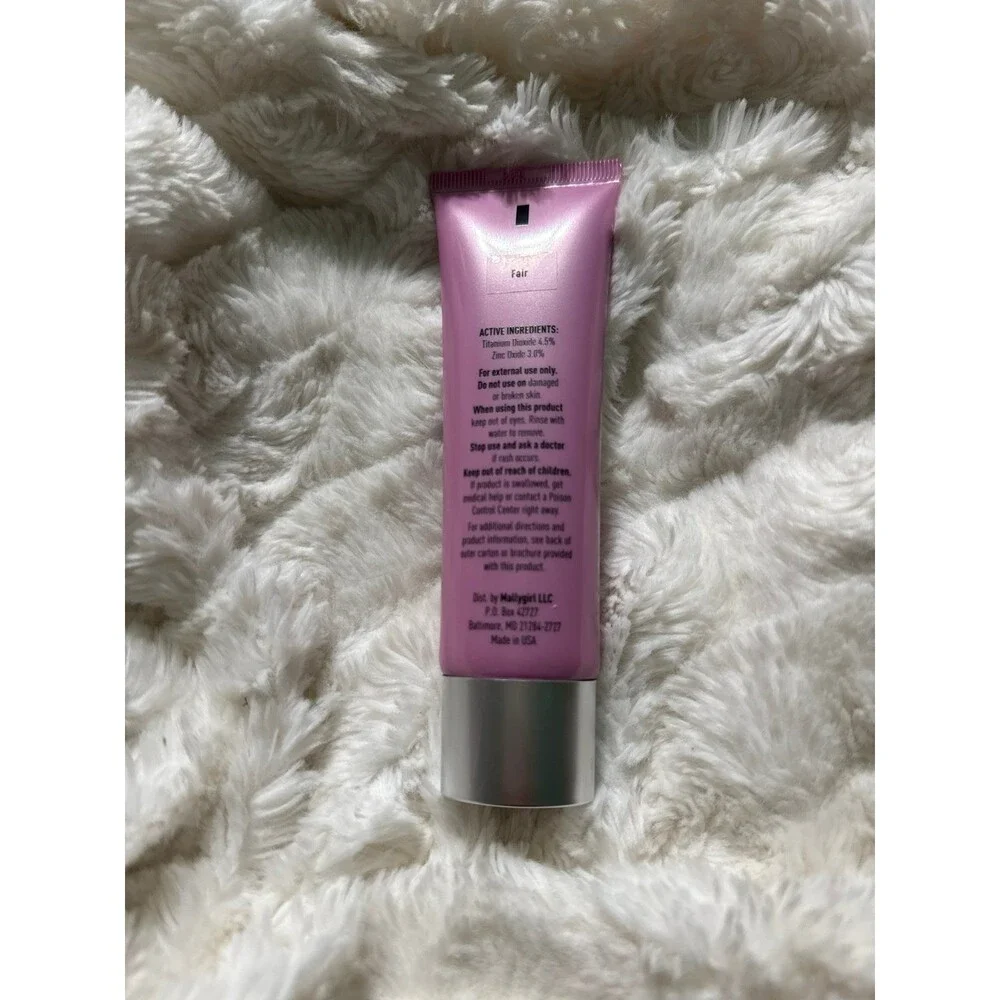 Mally LIQUID FACE DEFENDER Foundation